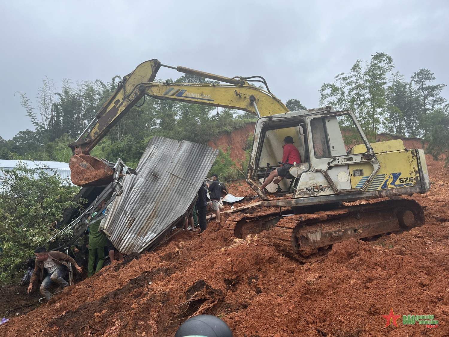 Lâm Đồng: Sạt lở đất nghiêm trọng làm 2 người thương vong